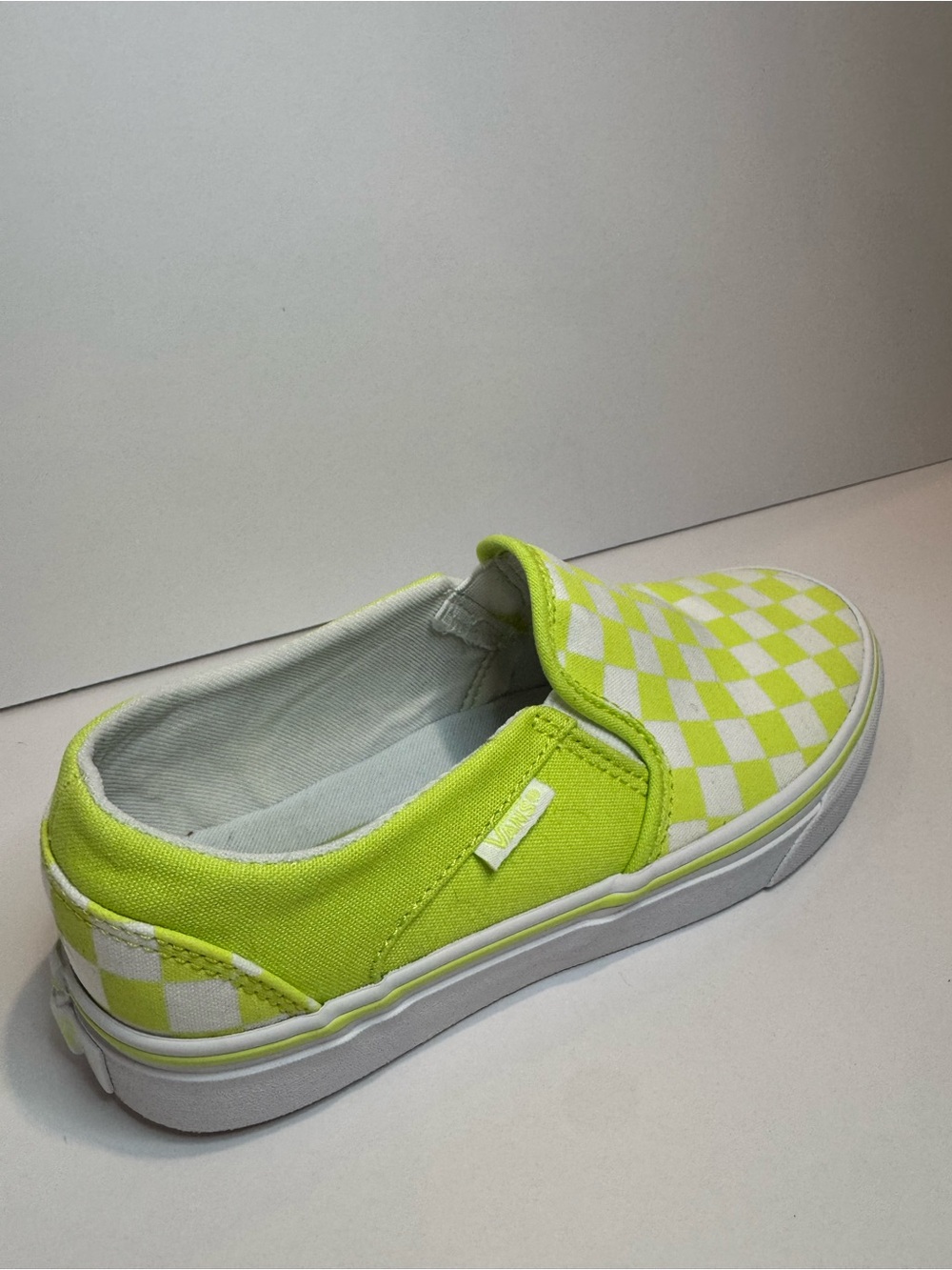 Vans Classic Slip-On Neon Green Checkered Shoes 6.5 - Picture 4 of 11